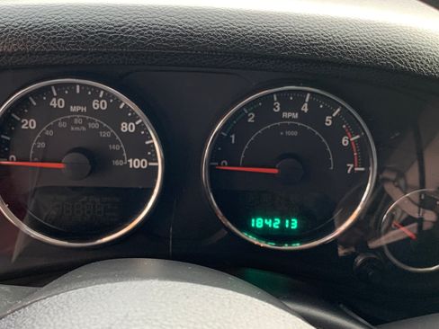 Used 2013 Jeep Wrangler Sport image 5