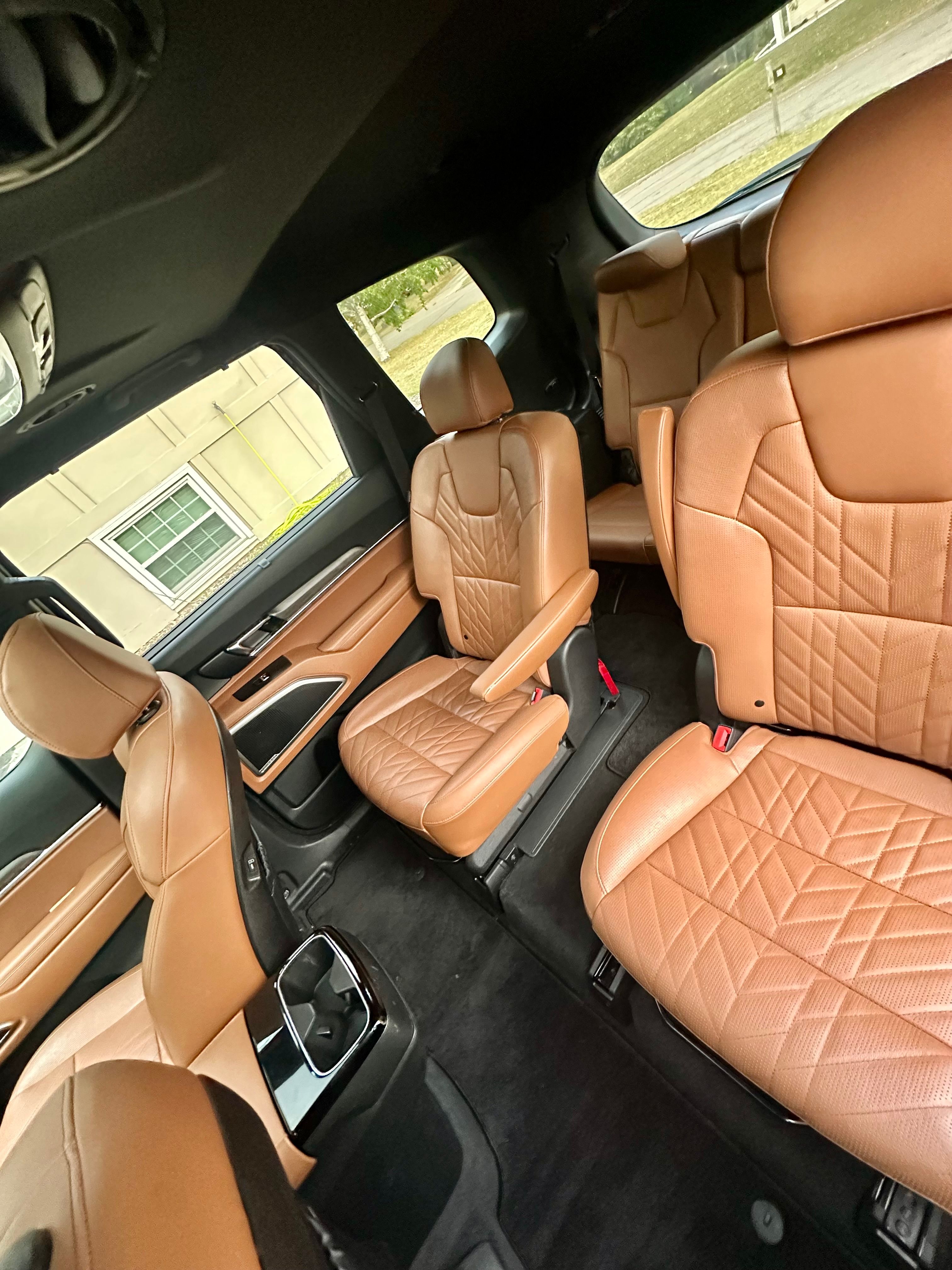 Used 2023 Kia Telluride EX X-Line AWD/4WD image 4