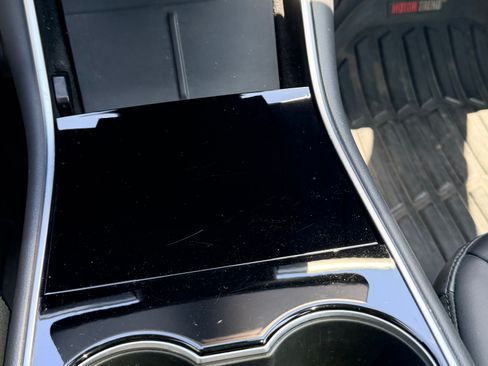 Used 2023 Tesla Model 3 Standard Range RWD image 6