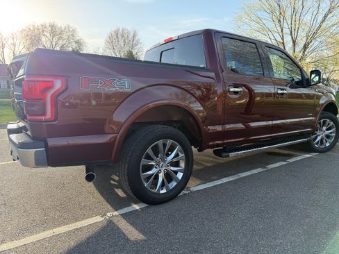 Used 2016 Ford F150 Lariat w/ Equipment Group 502A Luxury AWD/4WD image 10