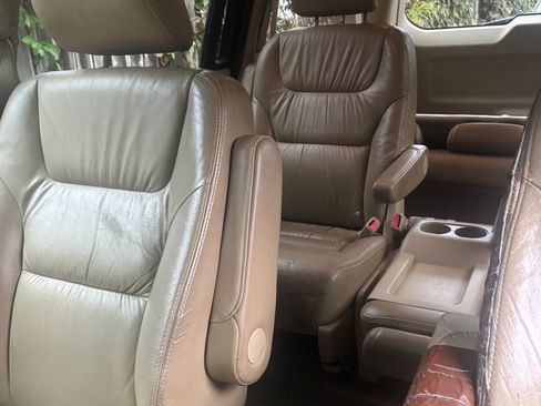 Used 2010 Honda Odyssey EX-L image 8