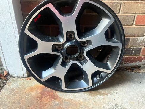 Used 2010 Jeep Wrangler Unlimited Sport image 25