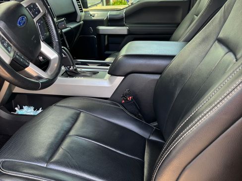 Used 2018 Ford F150 Lariat AWD/4WD image 12