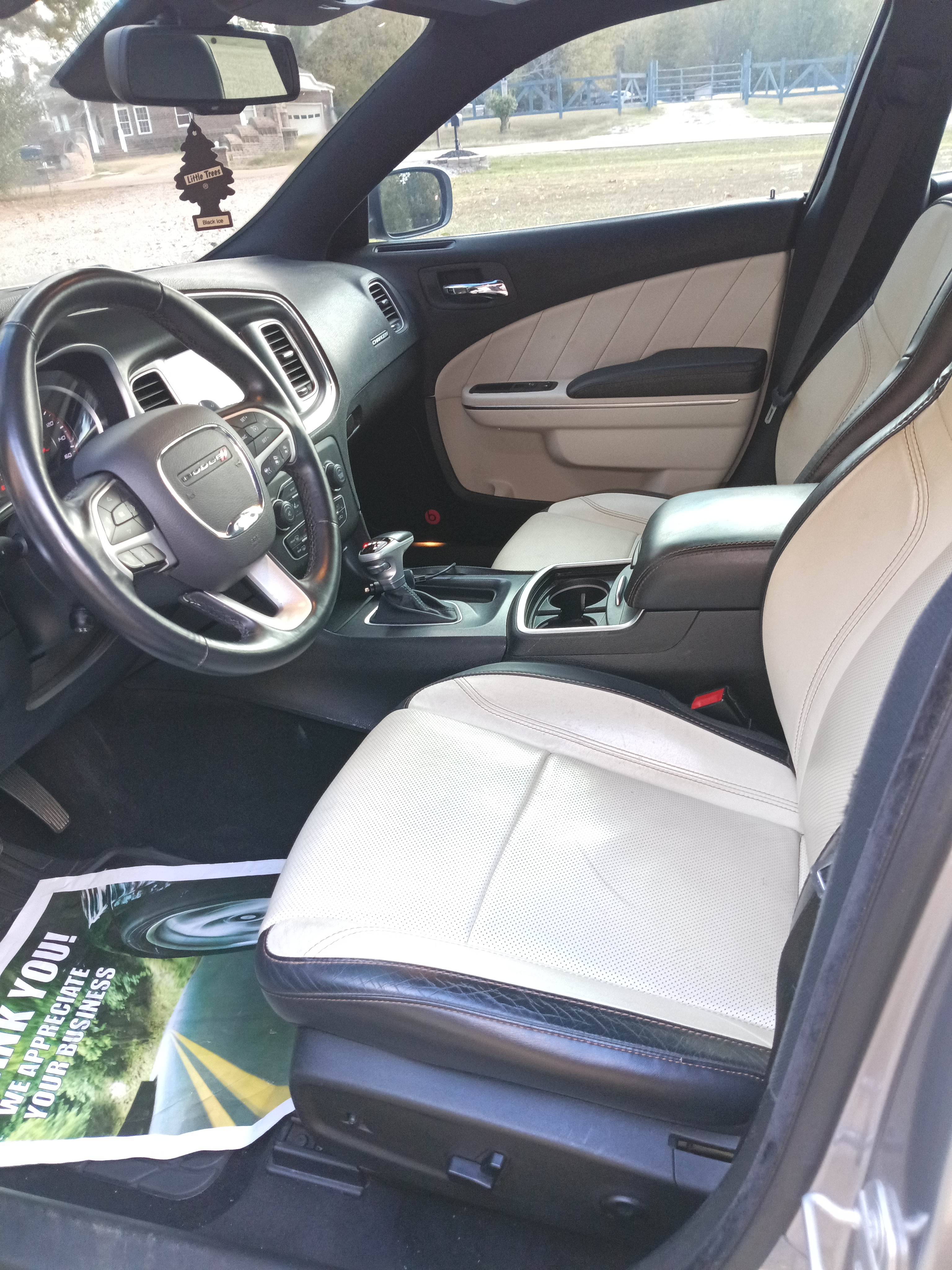 Used 2015 Dodge Charger R/T w/ Plus Group RWD image 4