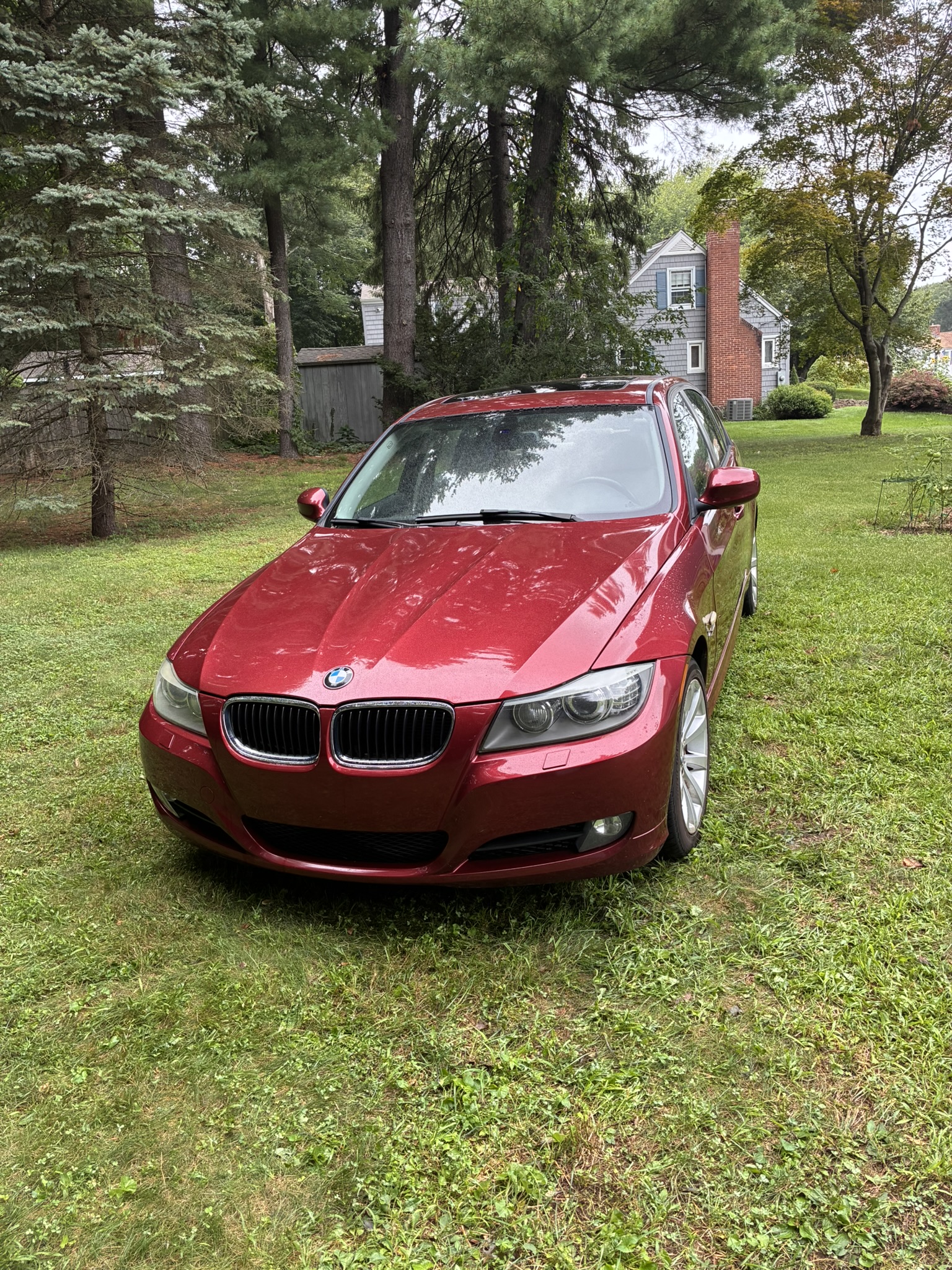 Used 2011 BMW 328i xDrive Sedan AWD/4WD image 2