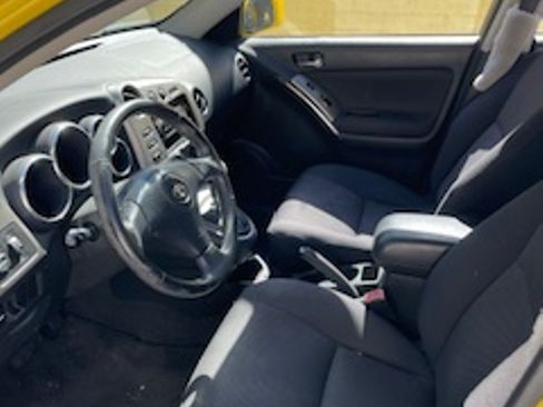 Used 2004 Toyota Matrix XR image 5