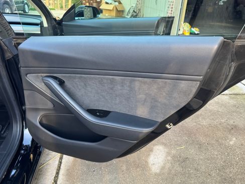 Used 2019 Tesla Model 3 Long Range image 21