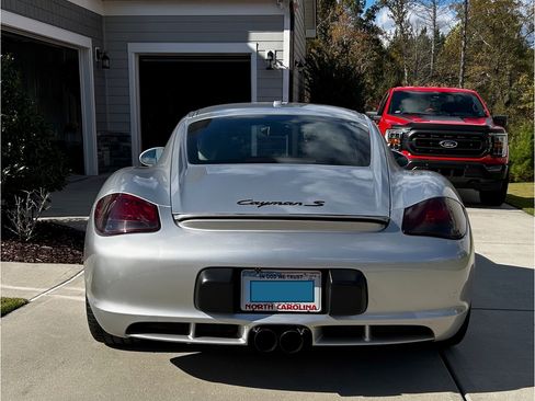 Used 2009 Porsche Cayman S image 5