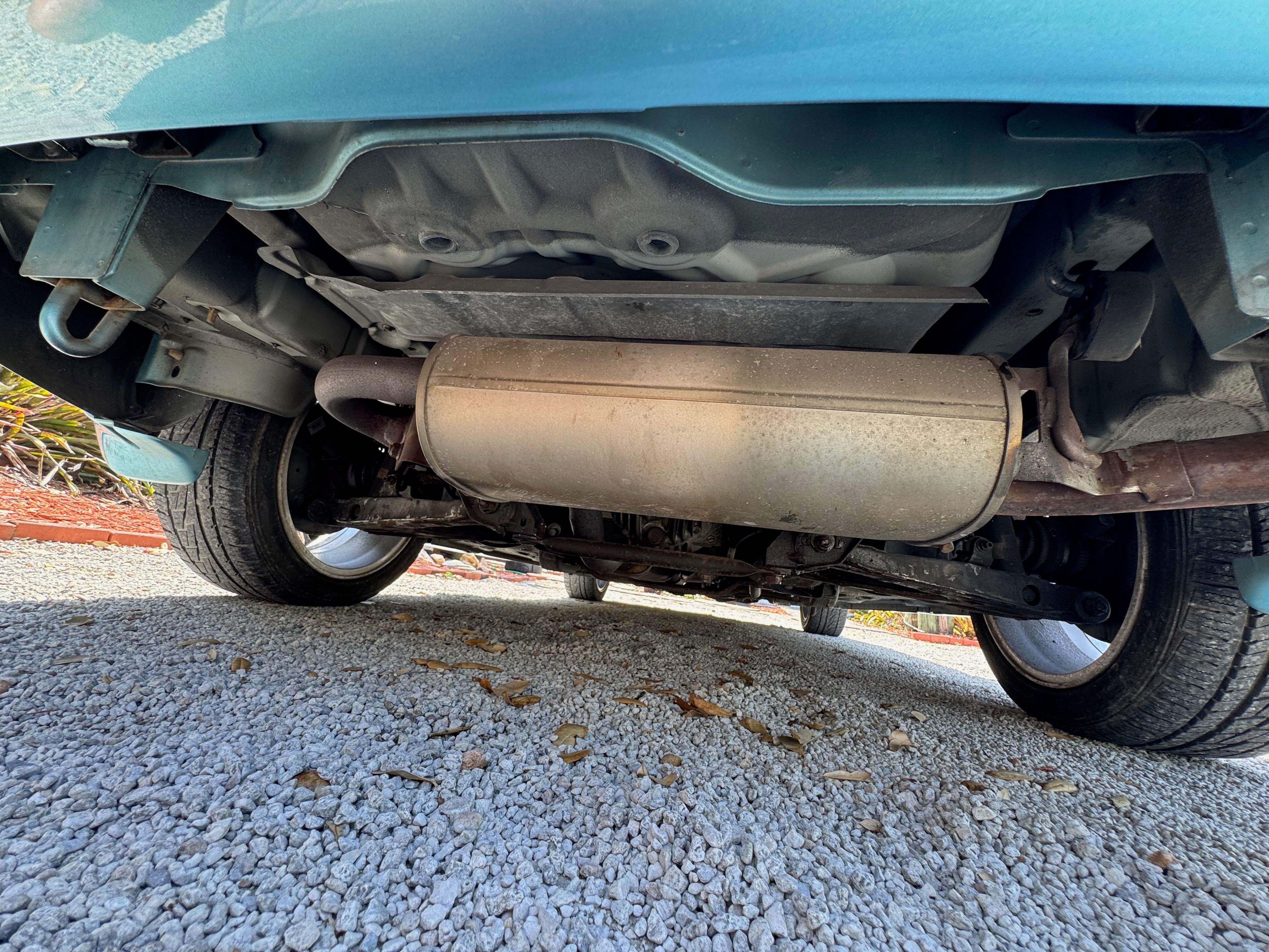 Used 2002 MAZDA MX-5 Miata LS RWD image 16