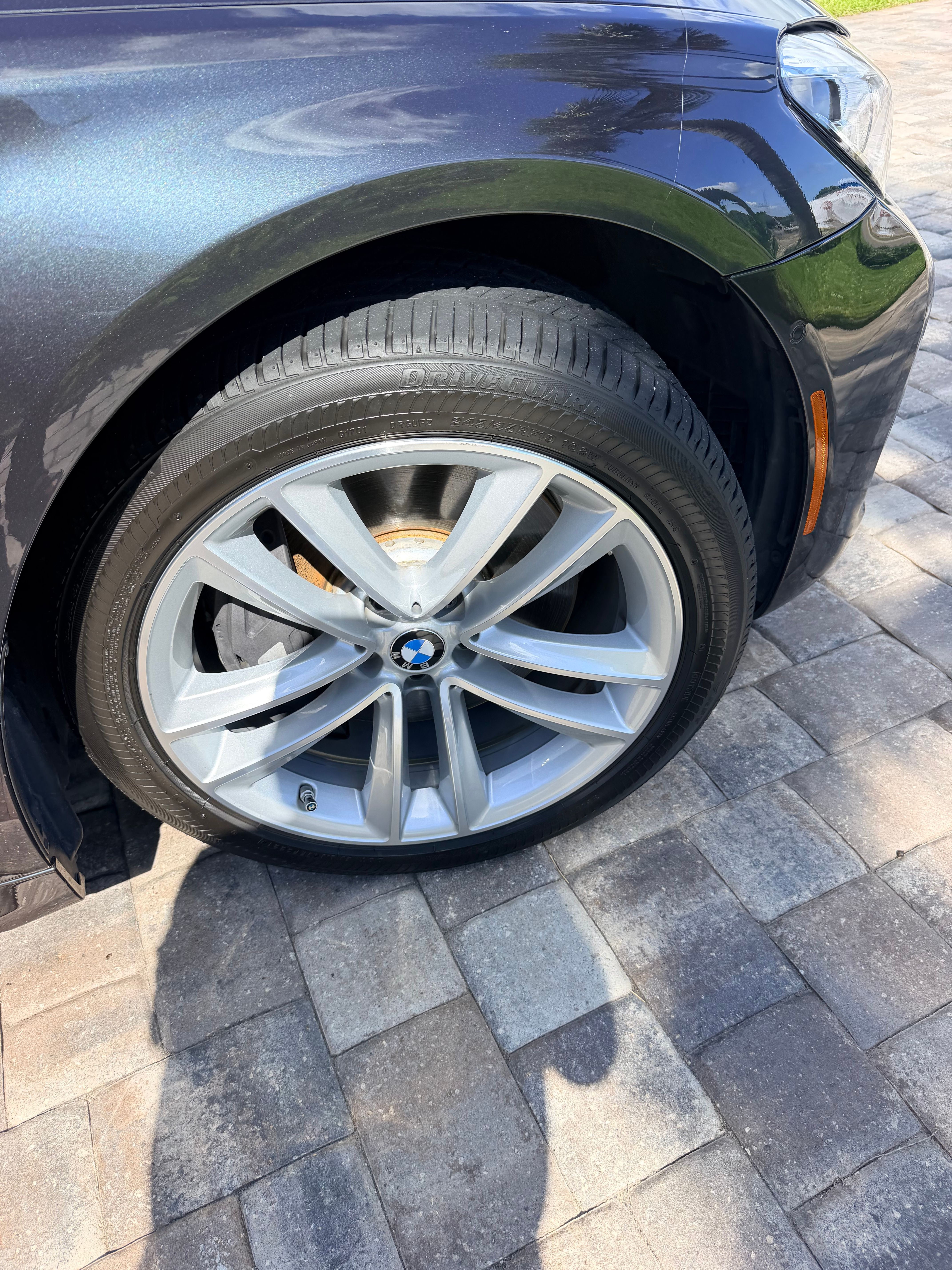Used 2016 BMW 750i xDrive AWD/4WD image 9