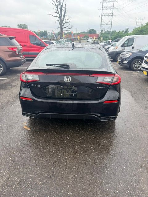 Used 2023 Honda Civic Sport image 8