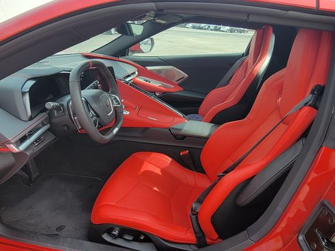 Used 2024 Chevrolet Corvette Z06 image 13