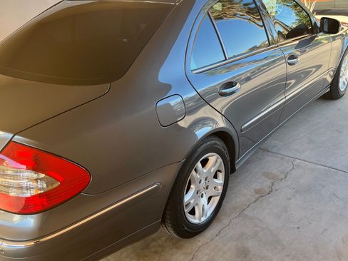 Used 2007 Mercedes-Benz E 320 BlueTEC Sedan image 29