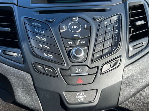 Used 2016 Ford Fiesta S image 6