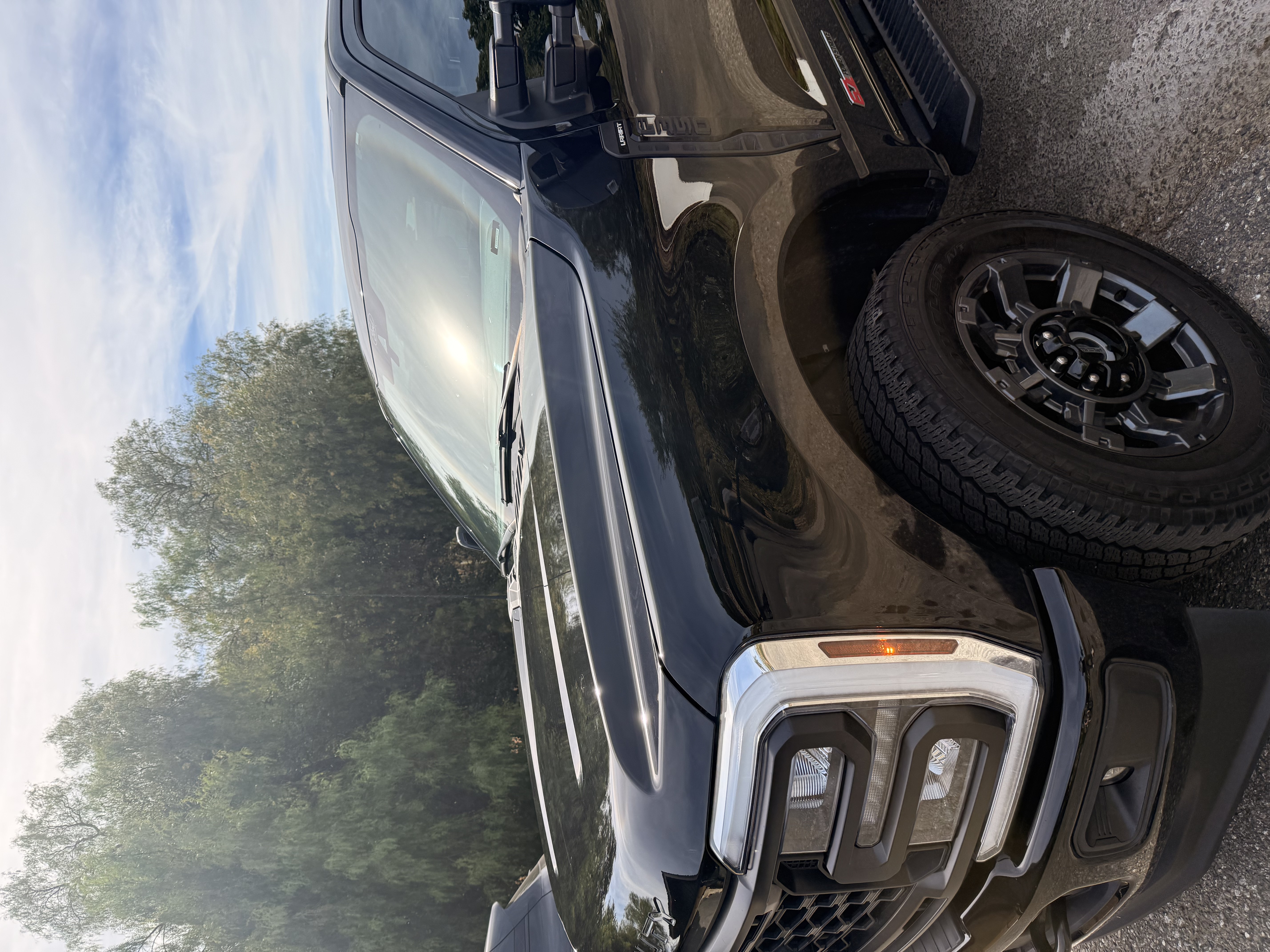 Used 2024 Ford F350 Lariat w/ Sport Appearance Package AWD/4WD image 6