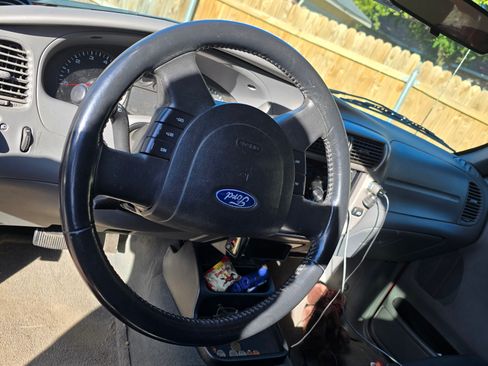 Used 2004 Ford Ranger FX4 image 6