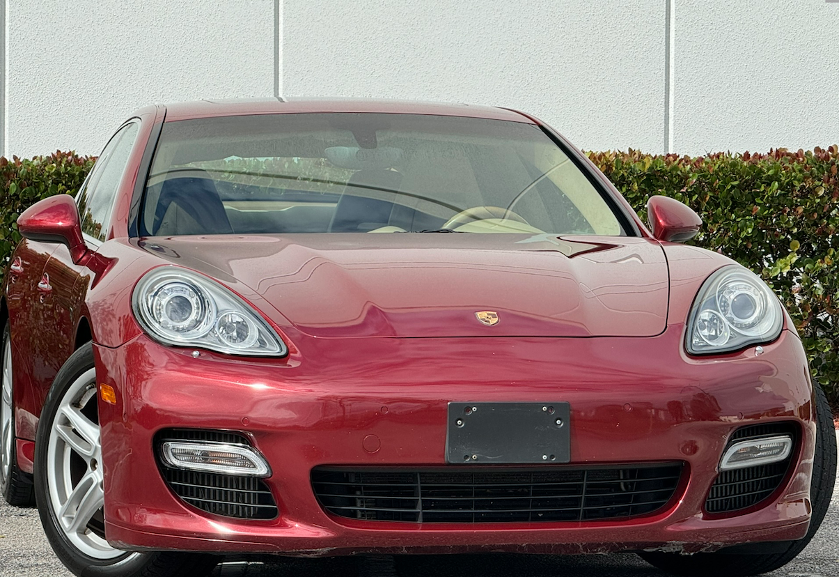 Used 2011 Porsche Panamera Turbo AWD/4WD image 1