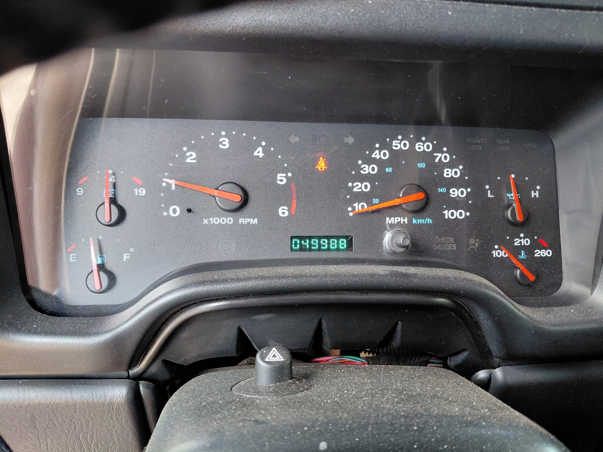 Used 2004 Jeep Wrangler 4WD image 2