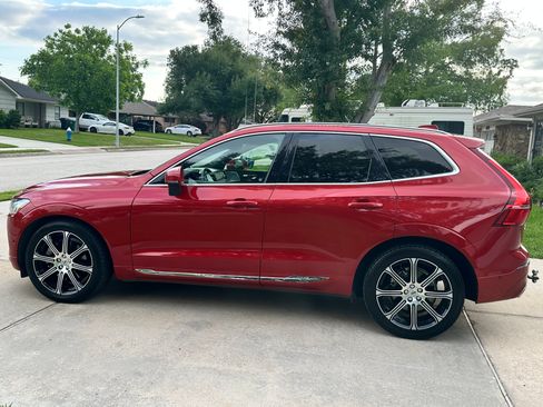 Used 2018 Volvo XC60 T6 Inscription w/ Convenience Package AWD/4WD image 2
