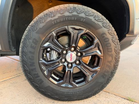 Used 2024 GMC Canyon Elevation w/ Trailering Package RWD image 19