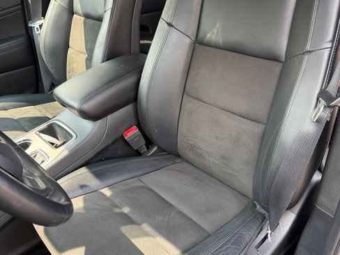 Used 2021 Jeep Grand Cherokee Laredo X AWD/4WD image 23