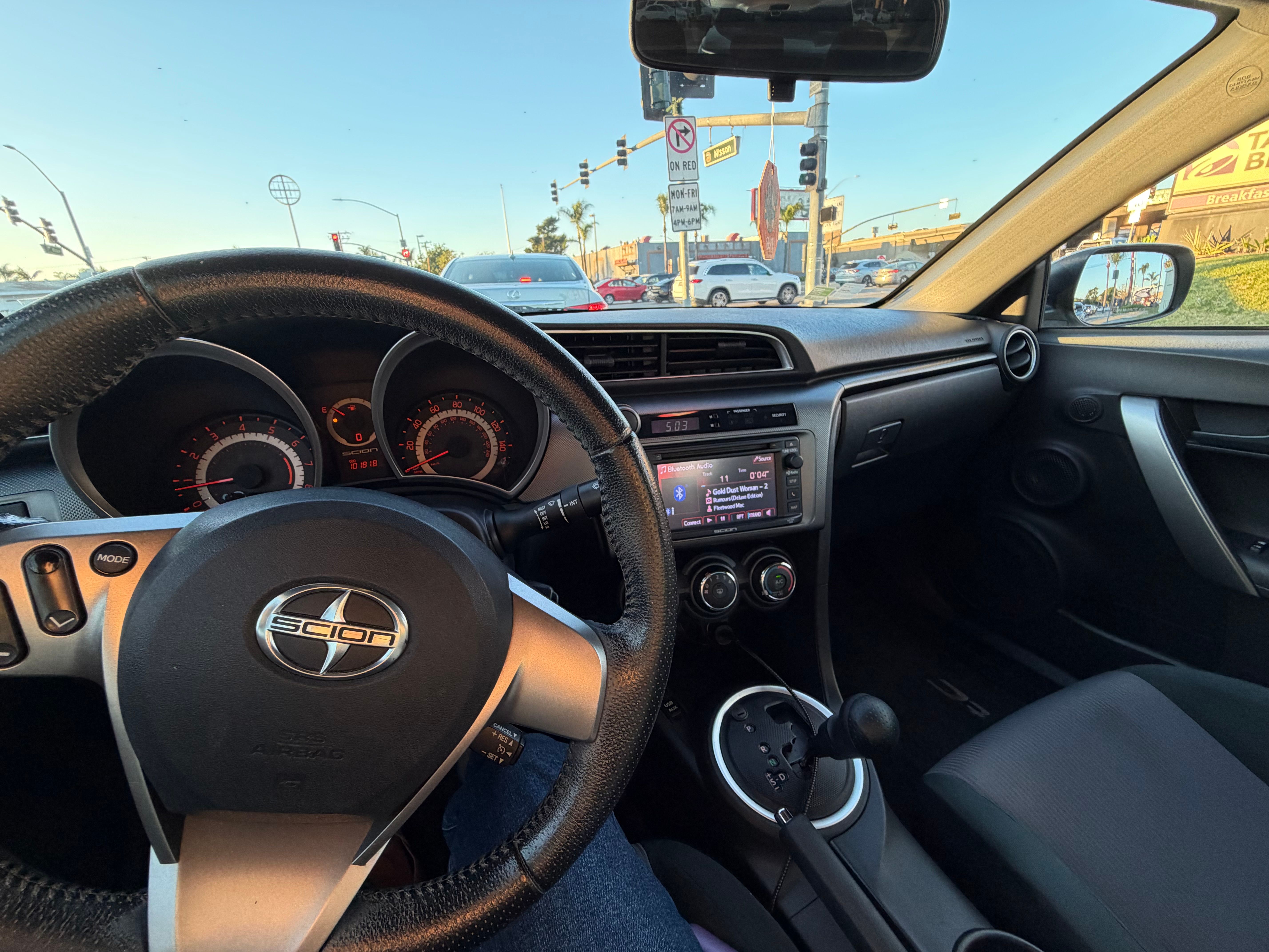 Used 2014 Scion tC FWD image 6