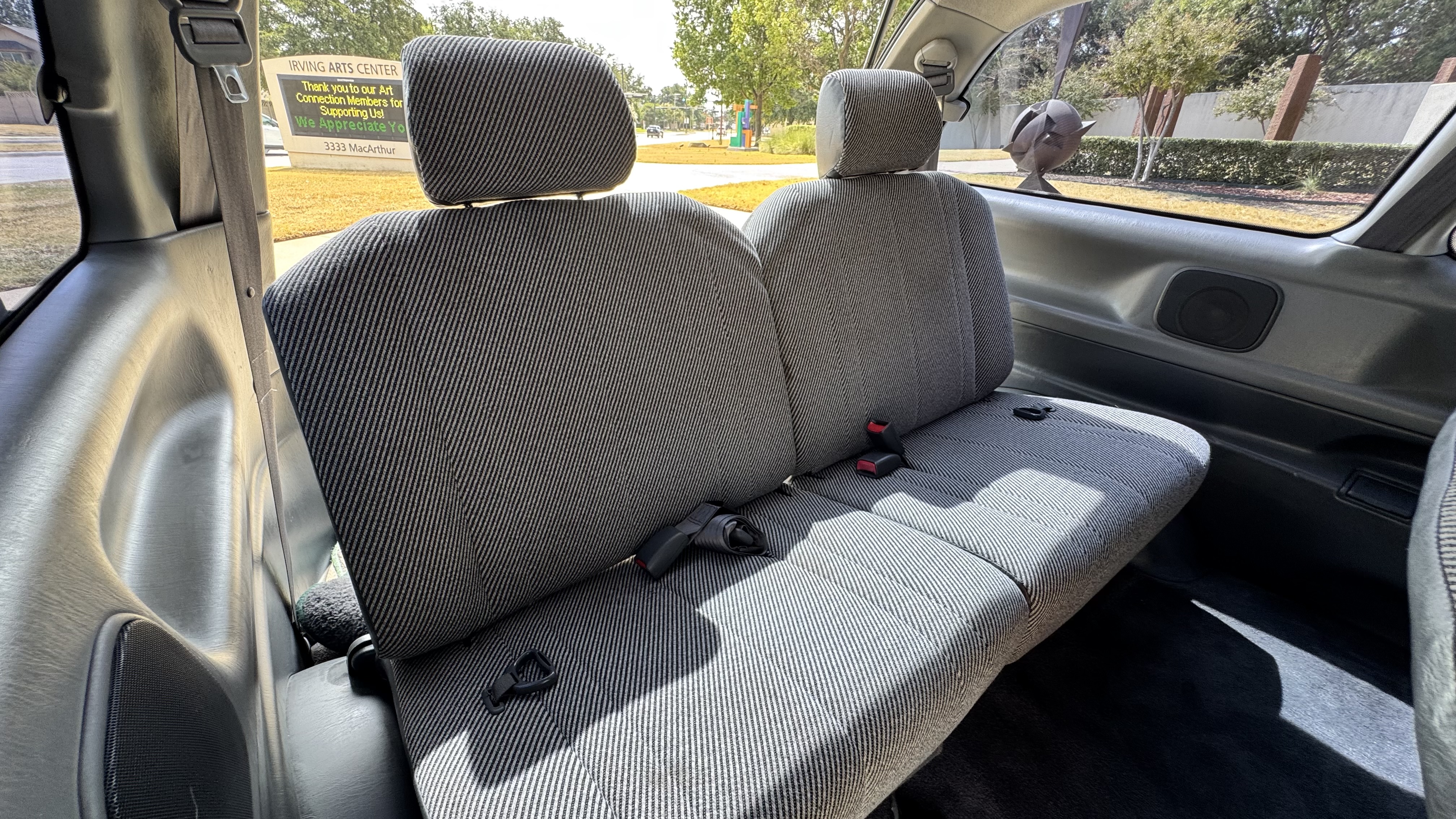 Used 1993 Toyota Previa Deluxe RWD image 27