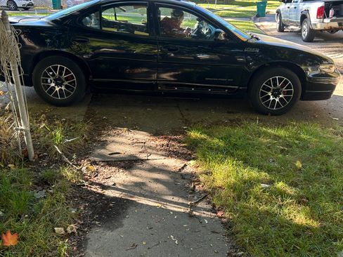 Used 2001 Pontiac Grand Prix GT w/ Opt Pkg 1 image 5