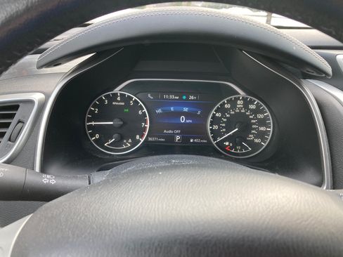 Used 2018 Nissan Murano Platinum image 5