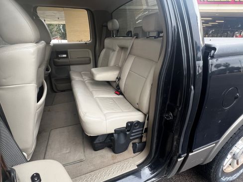 Used 2004 Ford F150 Lariat image 11