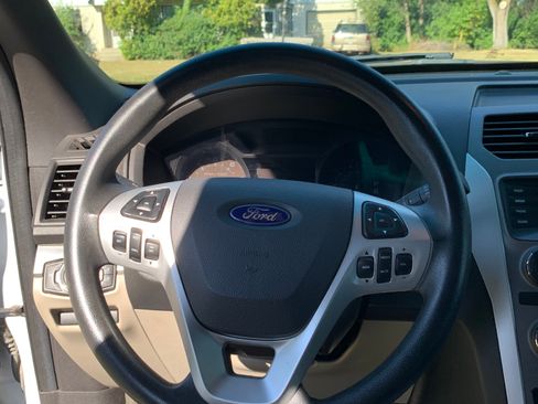 Used 2015 Ford Explorer 4WD image 6