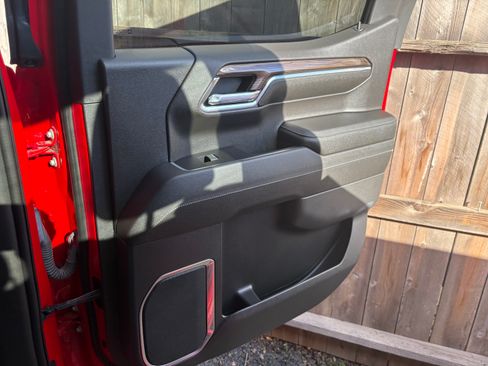 Used 2023 Chevrolet Silverado 1500 LT Trail Boss w/ Protection Package image 23