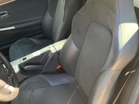 Used 2005 Chrysler Crossfire SRT-6 image 4