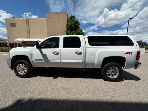 Used 2013 Chevrolet Silverado 3500 LTZ w/ LTZ Plus Package image 6
