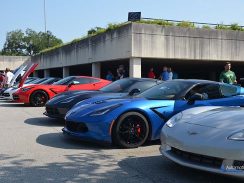 Used 2015 Chevrolet Corvette Stingray Coupe w/ 3LT Preferred Equipment Group image 10