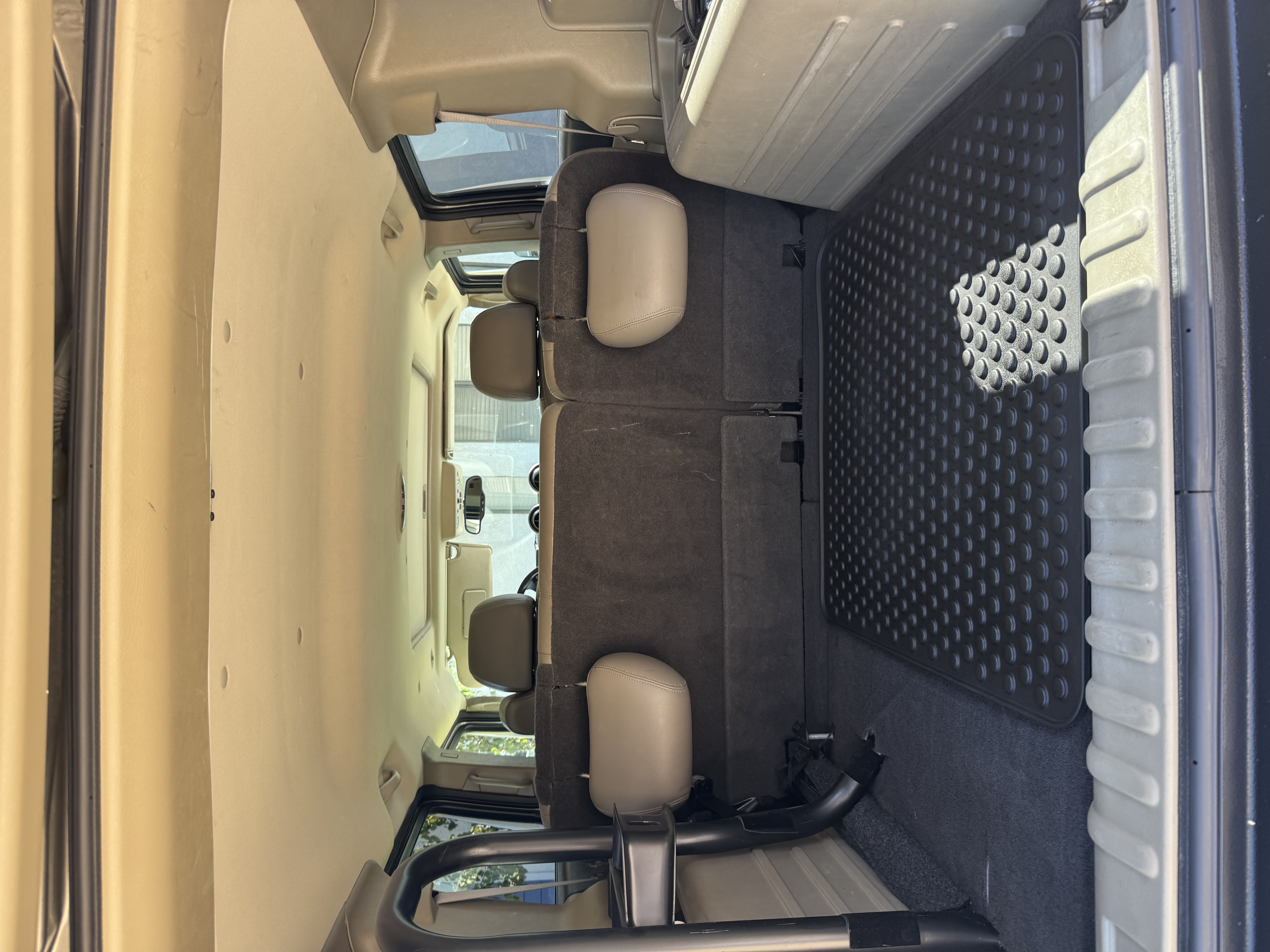 Used 2003 HUMMER H2 w/ Preferred Equipment Group AWD/4WD image 16