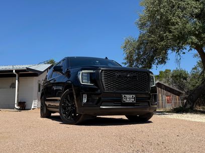 Used 2021 GMC Yukon XL Denali w/ Denali Ultimate Package