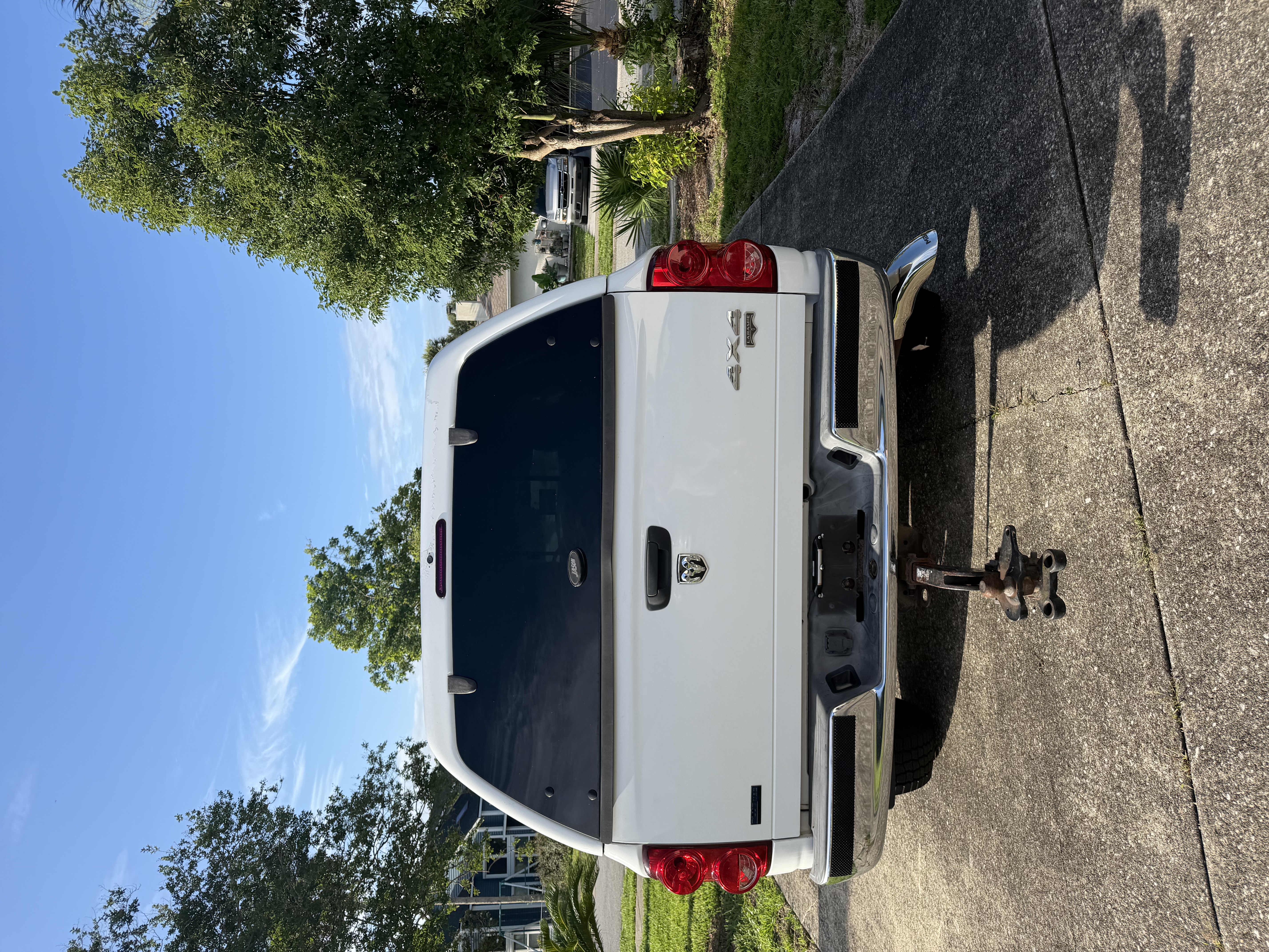 Used 2008 Dodge Ram 2500 Truck Laramie w/ Trailer Tow Group AWD/4WD image 2