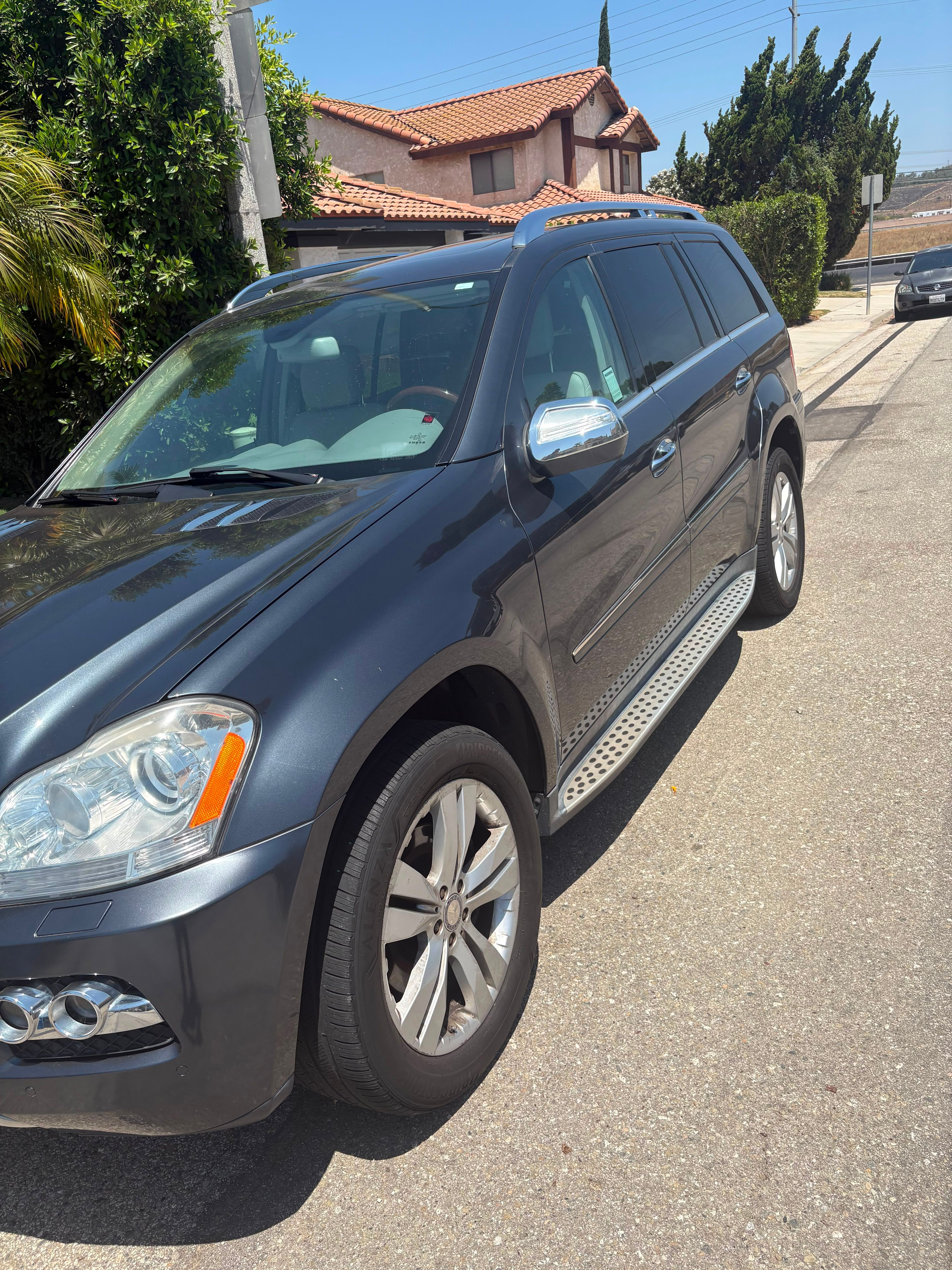 Used 2010 Mercedes-Benz GL 450 4MATIC image 13