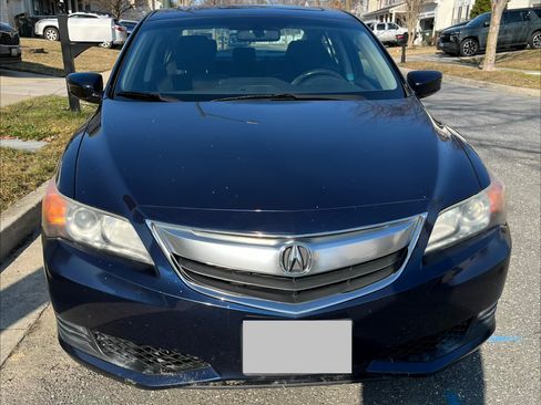 Used 2013 Acura ILX image 1