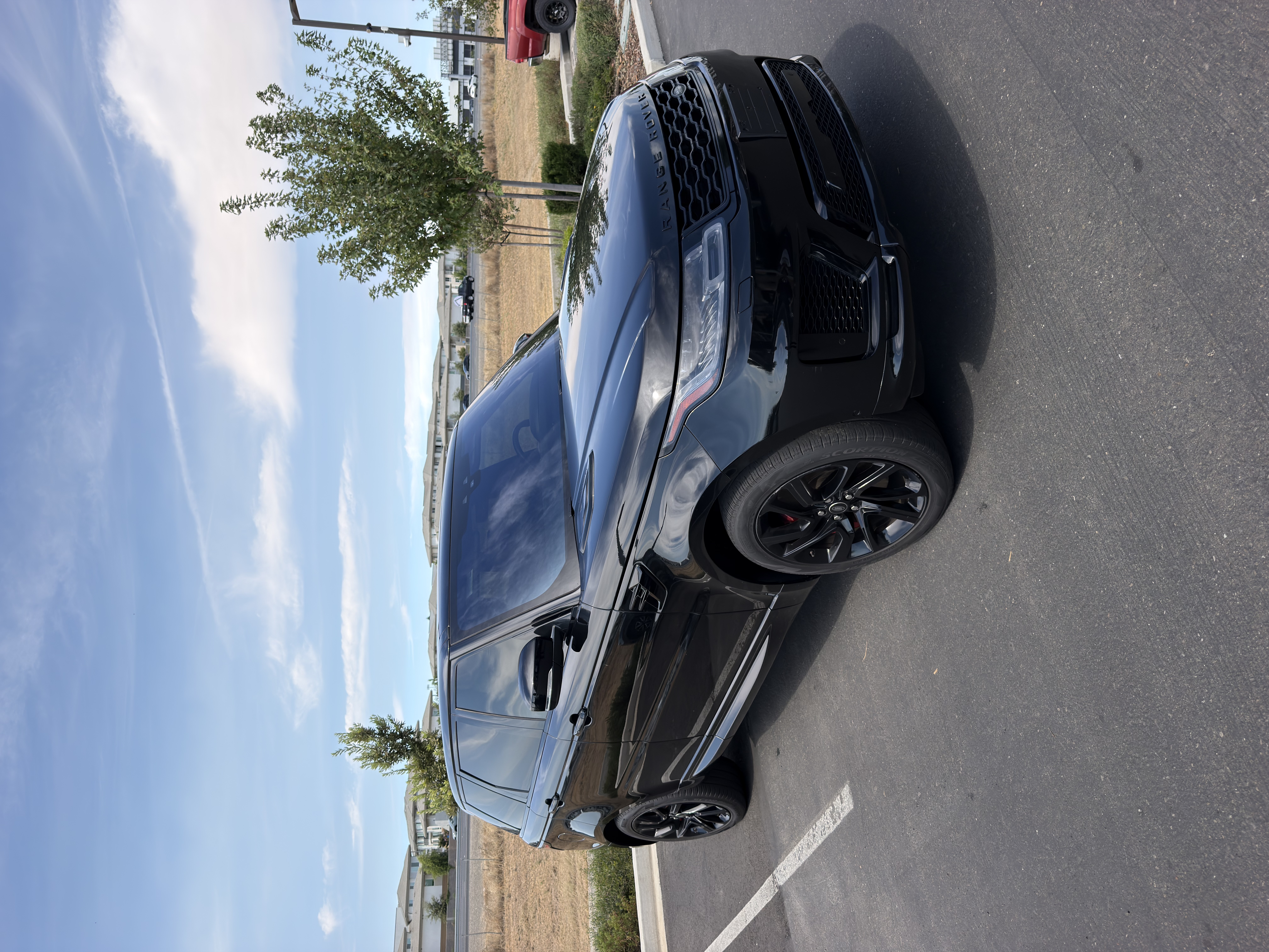 Used 2019 Land Rover Range Rover Sport HSE Dynamic AWD/4WD image 4