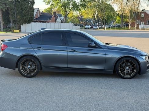 Used 2013 BMW 328i xDrive Sedan AWD/4WD image 6