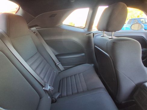 Used 2010 Dodge Challenger R/T image 26