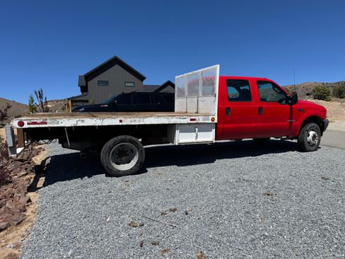 Used 2003 Ford F550 4x4 Crew Cab Super Duty image 5