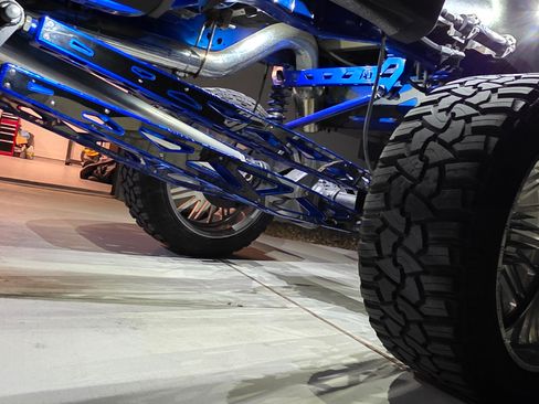 Used 2019 Ford F250 XLT w/ XLT Premium Package image 15