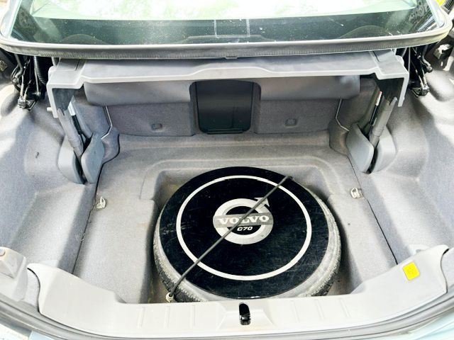 Used 2011 Volvo C70 T5 w/ Convenience Pkg FWD image 14