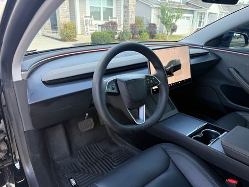 Used 2024 Tesla Model 3 Long Range image 19