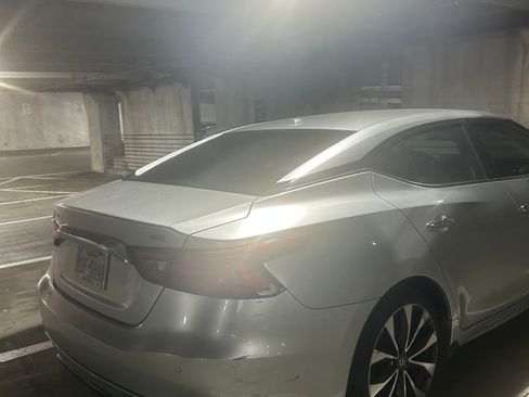 Used 2016 Nissan Maxima SR FWD image 5