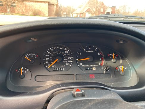 Used 1998 Ford Mustang GT RWD image 11