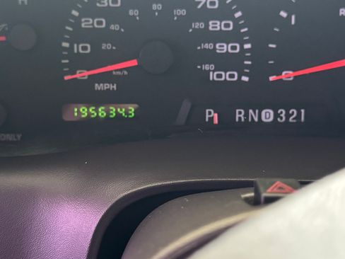 Used 2003 Ford F250 Lariat AWD/4WD image 14